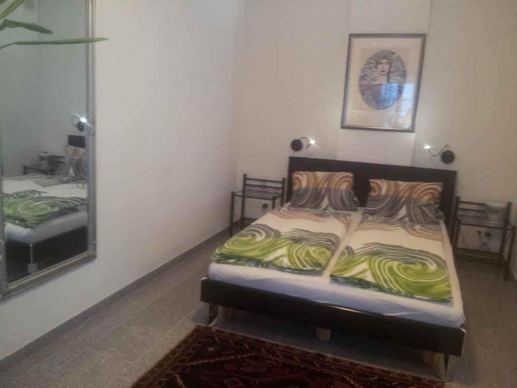 Appartment Graz Zentrum Luaran gambar